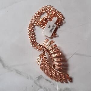 Rose Gold Leaf Pendant Necklace